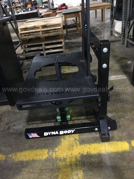 Dynabody discount squat rack