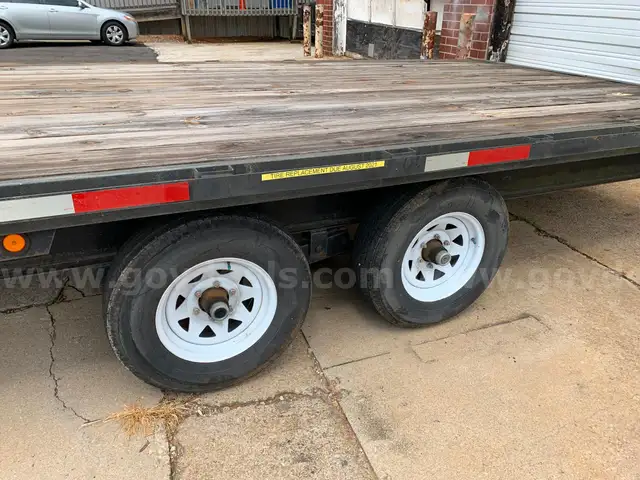 Trailer