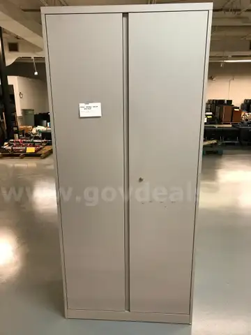 Metal Storage Cabinet **NO Key