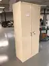 Metal Storage Cabinet w/Key **Doesn&#x27;t Latch