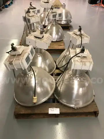 3 Pallets Light Fixtures