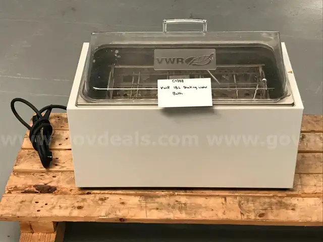 VWR 18L Shaking Water Bath