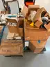 Pallet of Plumbing Fixtures/Items