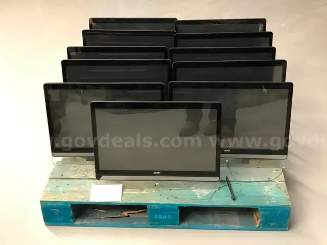 11 Acer Touchscreen Monitors **2 without Pens