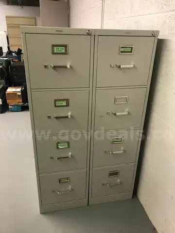 2 File Cabinets(4 Drawer)