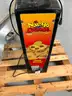 Nacho cheese dispenser Does not close