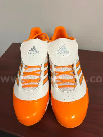 Adidas Cleats Size 8 1/2