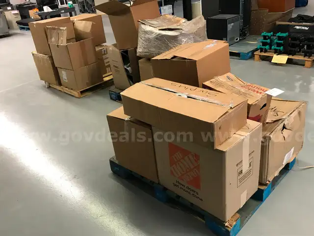 3 Pallets of Assorted Phones(Landline)