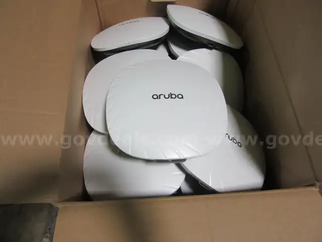 Lot of Aruba Wireless Access Points