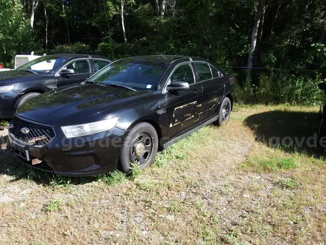 2014 Ford Taurus