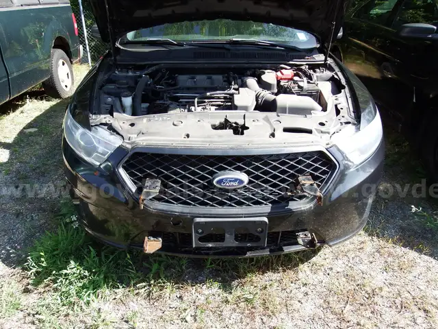 2016 Ford Taurus