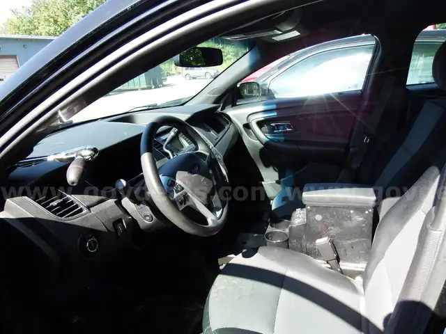 2014 Ford Taurus