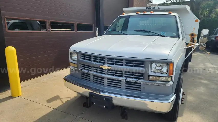 1998 Chevrolet C/K 3500 Dump Truck