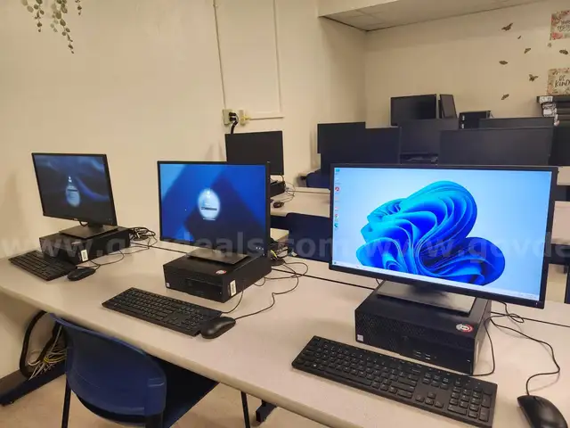 42 Dell Optiplex 3050