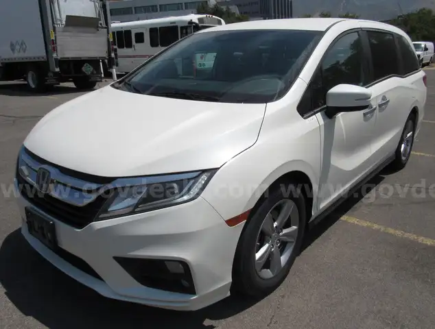 2018 Honda Odyssey Sports Van  V05145  U3144