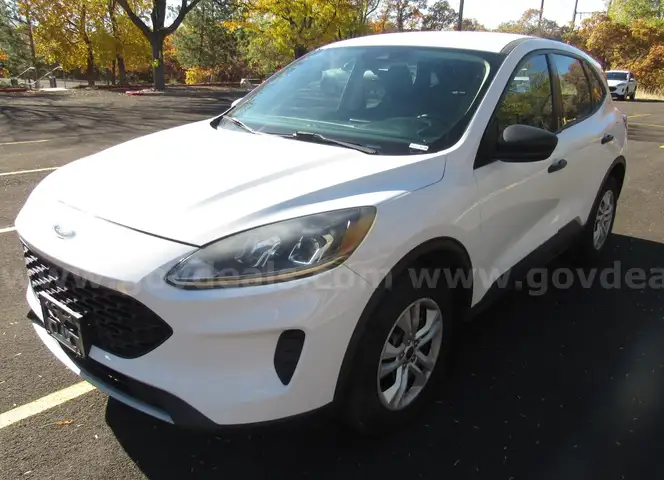 2020 Ford Escape S  Sport Utility Vehicle  V06403 U3187