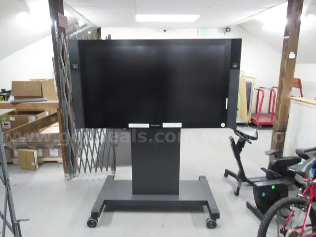 Microsoft Surface Hub * Condition Unknown * U3240