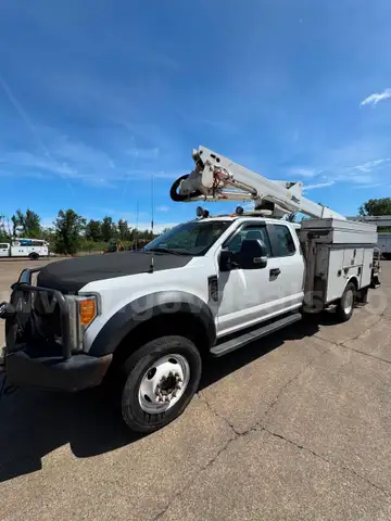 2017 Ford/Altec Bucket Truck