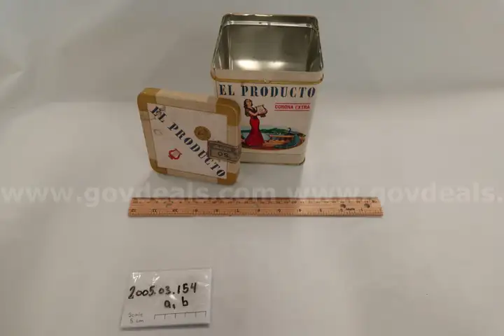 lot of tobacco tin&#x27;s