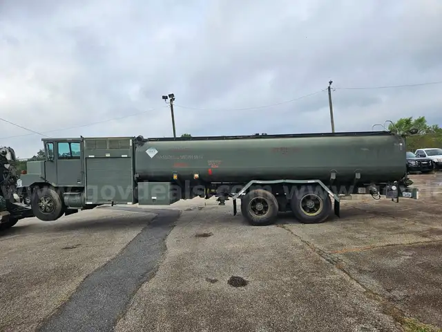 1990 Oshkosh R-Series