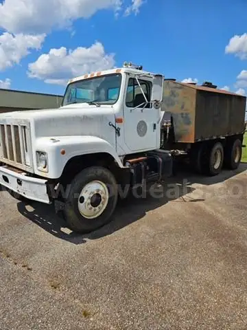 2000 International 2554