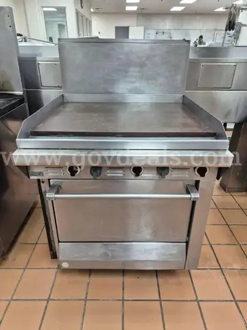 34" Gas Range with 34" Griddle and Standard Oven