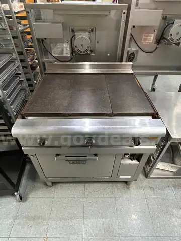 Flat Top Range Oven with Iron Plates
