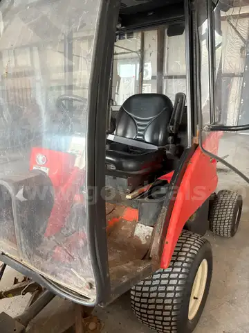 Lawn Tractor with Snow Blower attachment