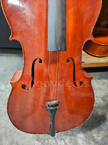 Lot of 11 Musical Instruments - Damaged