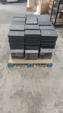 LOT OF 400 CHROMEBOOKS
