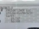 2004 Freightliner Columbia 120         *** LOW MILES 38,589 ***