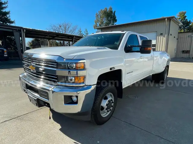 2015 Chevrolet Silverado 3500HD - LOW Miles!