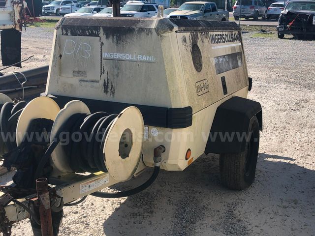 Ingersoll-rand Trailer Mounted Air Compressor 