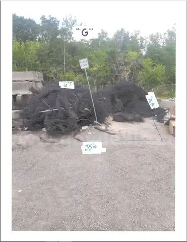 SCRAP PILE G-BLACK VINYL COATED FENCE AND POSTS