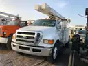 2011 Ford F-750 WITH VERSALIFT ATTACHED