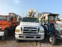 2011 Ford F-750 WITH VERSALIFT ATTACHED