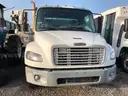 2009 Freightliner M2 106