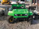 JOHN DEERE MOTORIZED CART