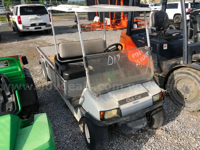 CLUB CAR MOTORIZED CART