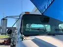 2002 International 4700 WITH VERSALIFT ATTACHED