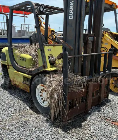 2003 Clark Diesel Forklift
