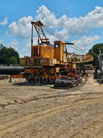 1981 P&#x26;H 440TC (CRANE TRUCK)