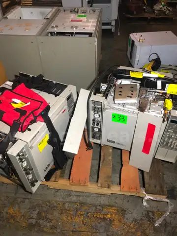 Lab Equipment (8pcs)