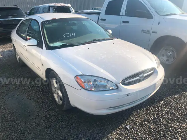 2001 Ford Taurus