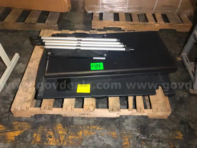 Exhibition Equipment (3pcs)