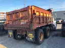 2001 International 4900