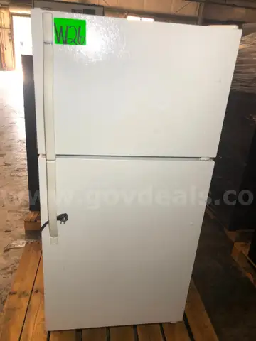 Refrigerator