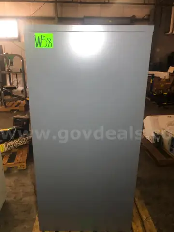 File Cabinets (2pcs)