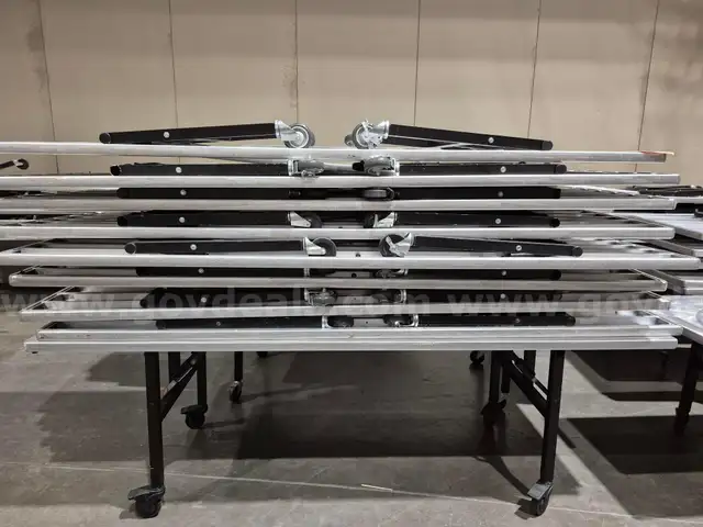 90 8ft tables