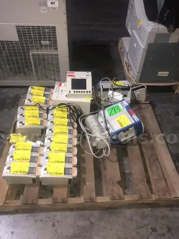 Medical Equipment (23pcs)